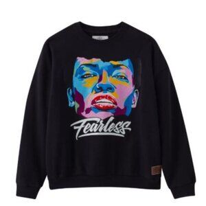 NWT Roots Unisex Sweatshirt Embroidered design LIMITED EDITION